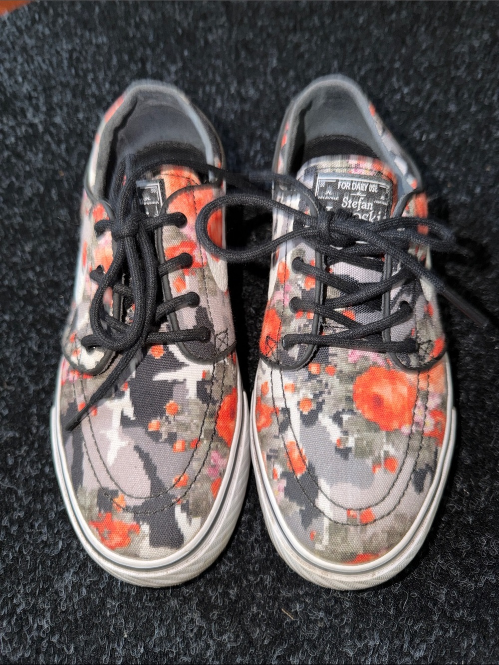 Nike Stefan Janoski Digi Floral Canvas Sneakers - Black & Orange